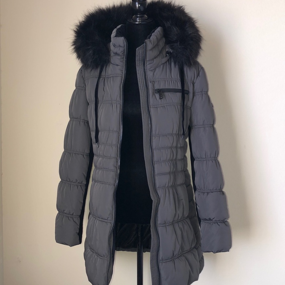 Calvin Klein “New without tag”